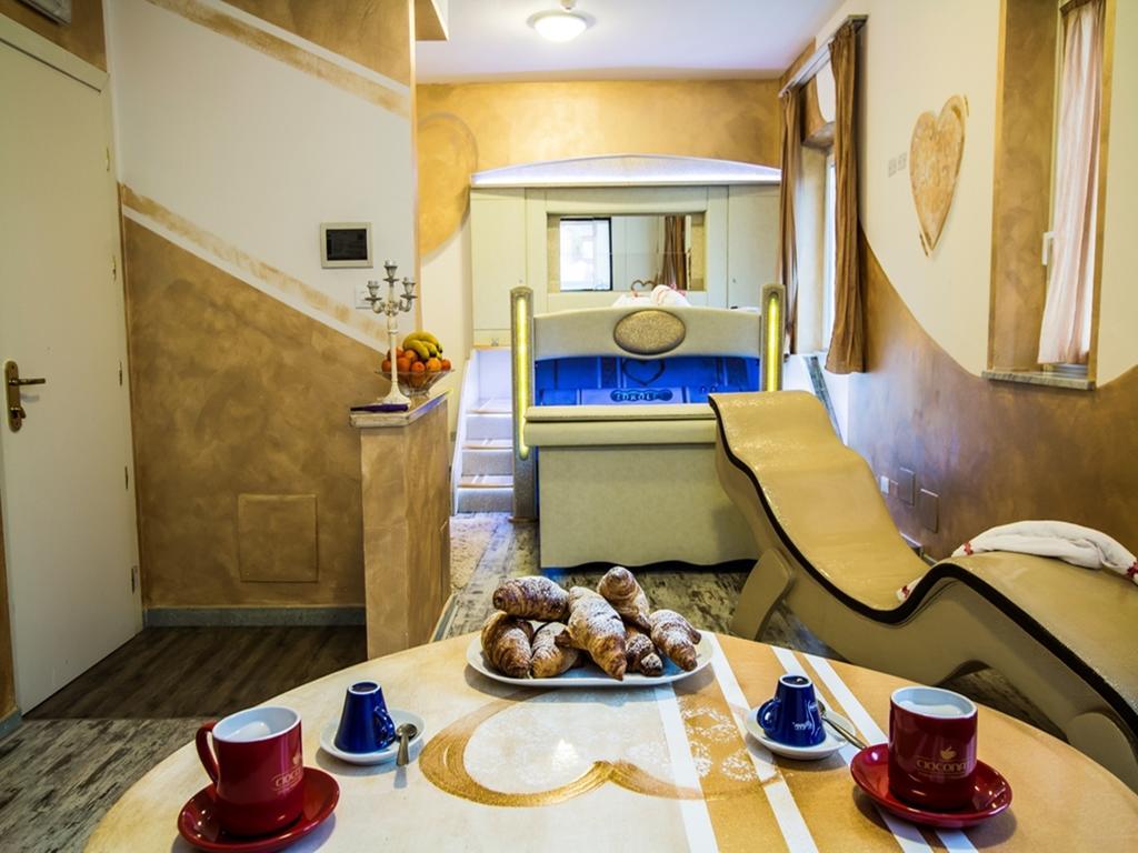 Hotel Butterfly توري ديل لاغو بوتشيني المظهر الخارجي الصورة